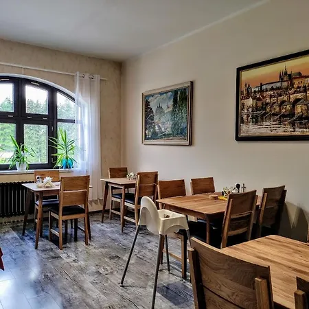 Apartment Grand V Centru *